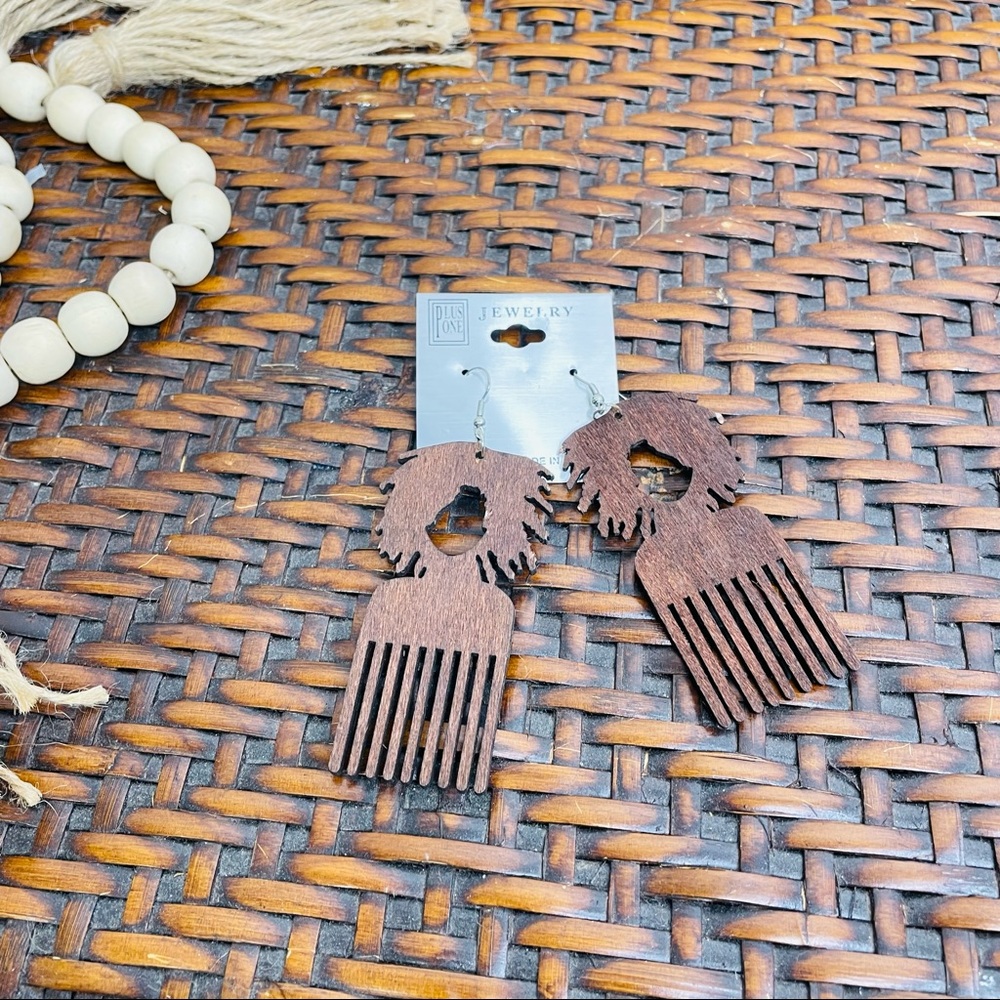 NEW Wood Afrocentric Dread Pick Earrings